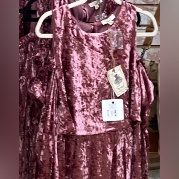 easel Dresses Easel Brand Velvet Cold Shoulder Dress Poshmark